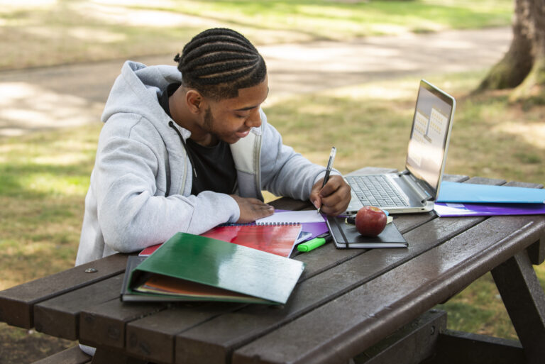 The Best Online Jobs for Nigerian Students: Flexible, Lucrative, and Ideal for Your Schedule